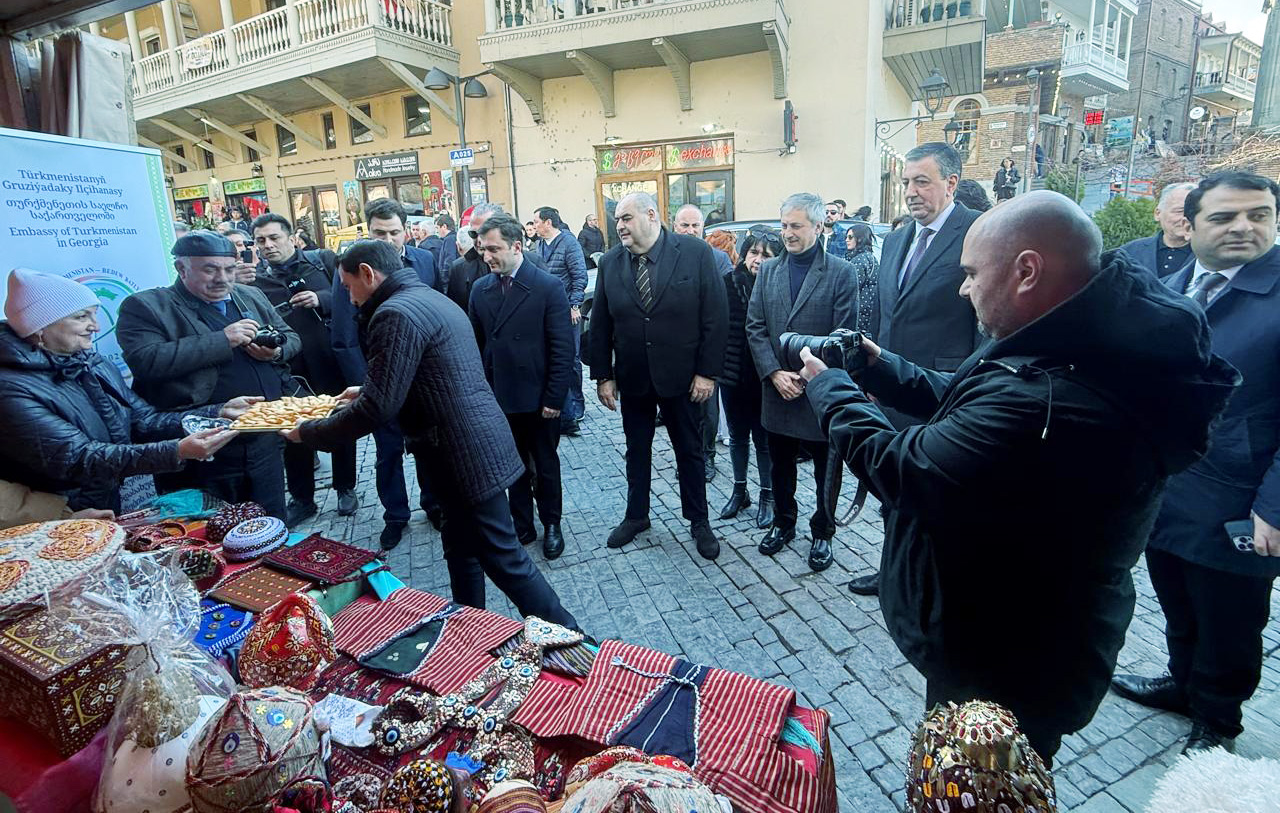 Торжественное празднование Международного дня Новруз в Тбилиси: единство культур и традиций
